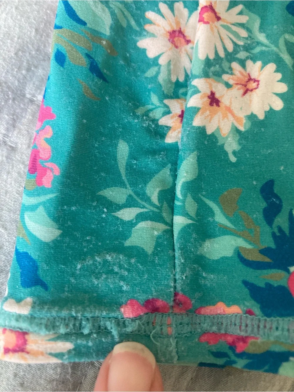 Ruffle Butts Two-Piece Long Sleeved Swimsuit, size 5t